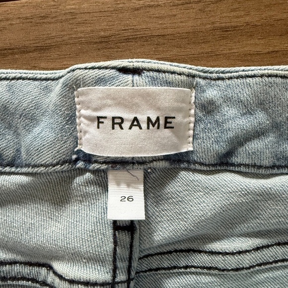 Revolve | Frame Denim | Le Crop Mini Boot Jeans (Size 26) - Picture 9 of 12